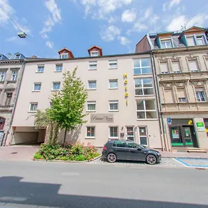 hotellátogatás